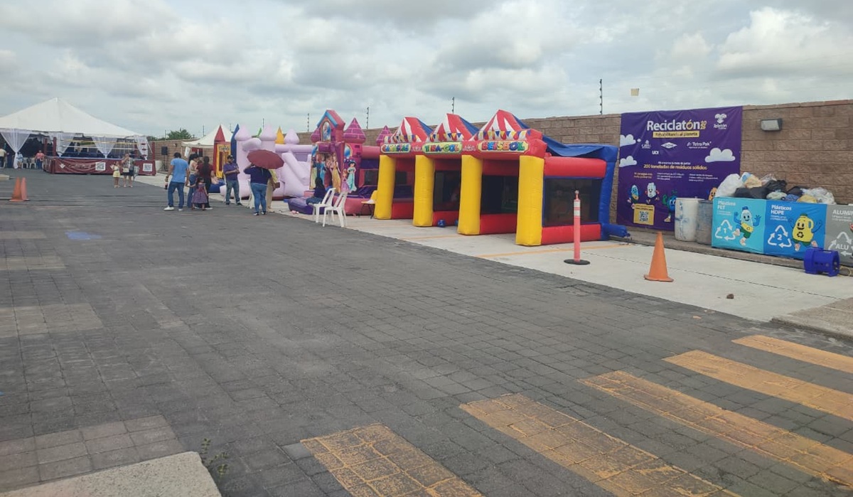 CRIT Sinaloa realiza kermés y abre sus puertas para mostrar sus servicios