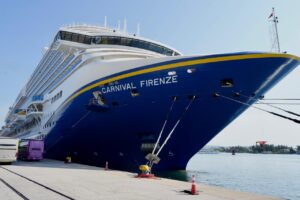 Carnival Firenze llega a Mazatlán