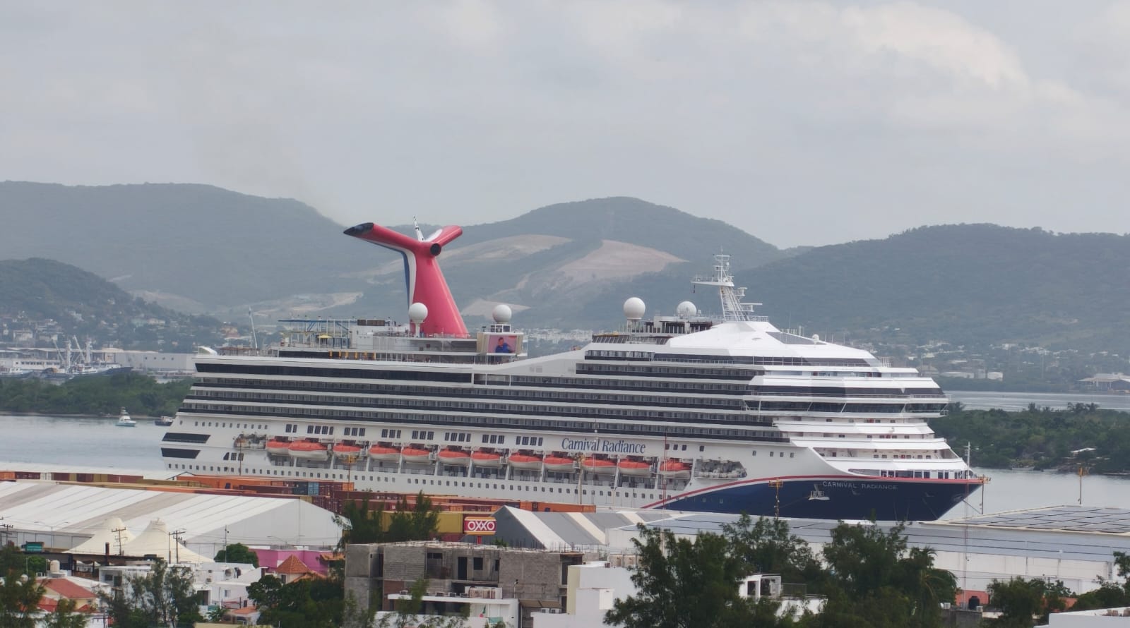 Recibe Mazatlán al crucero “Carnival Radiance”