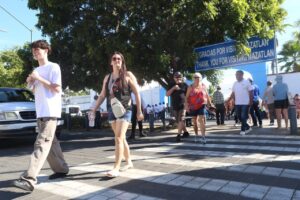 Crucero Ruby Princess llega a Mazatlán con más de 2 mil 400 turistas a bordo