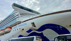 Crucero Ruby Princess llega a Mazatlán con más de 2 mil 400 turistas a bordo