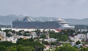 ¡Mazatlán, Sinaloa, suma ya 102 cruceros este 2026! Ruby Princess llega con más de 2 mil 900 turistas