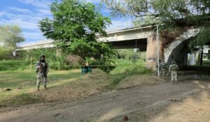 Sabuesos Guerreras AC localizan cadáver a la orilla del río Tamazula de Culiacán, Sinaloa