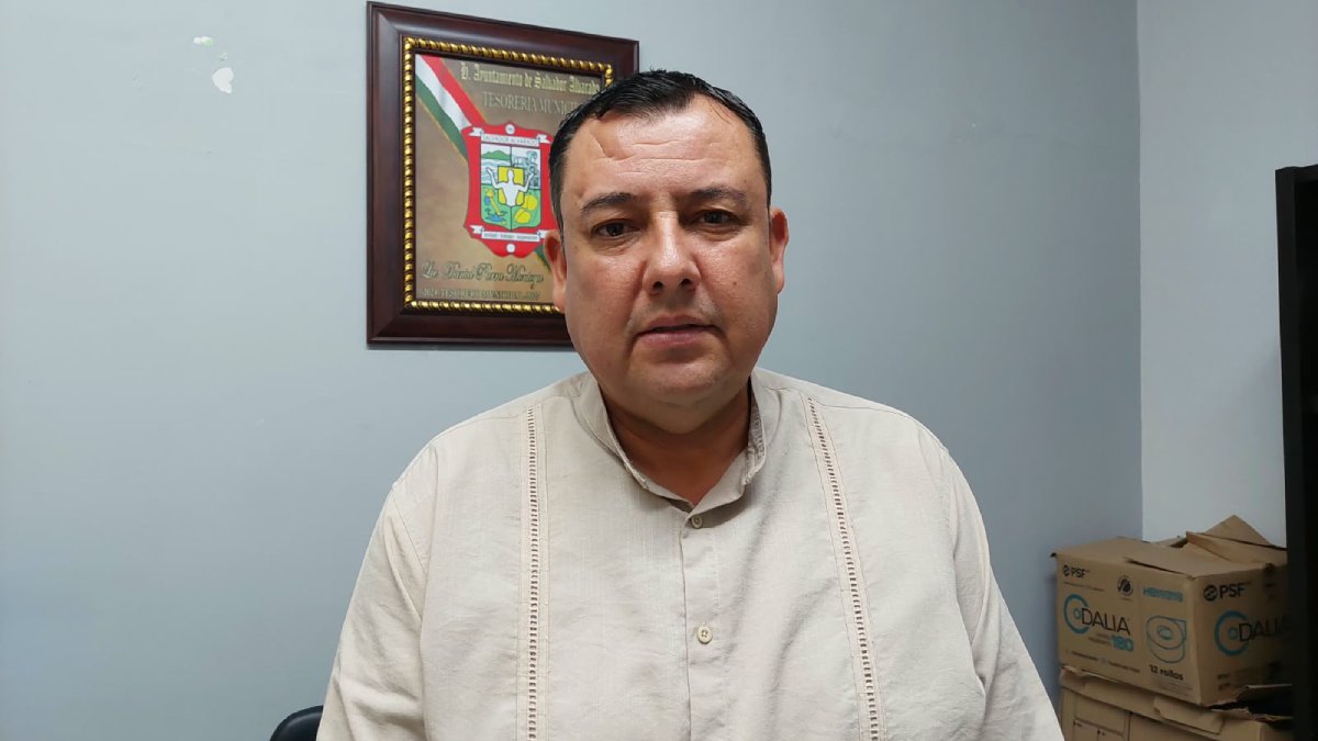 daniel parra montoya renuncio al cargo de tesorero municipal de salvador alvarado