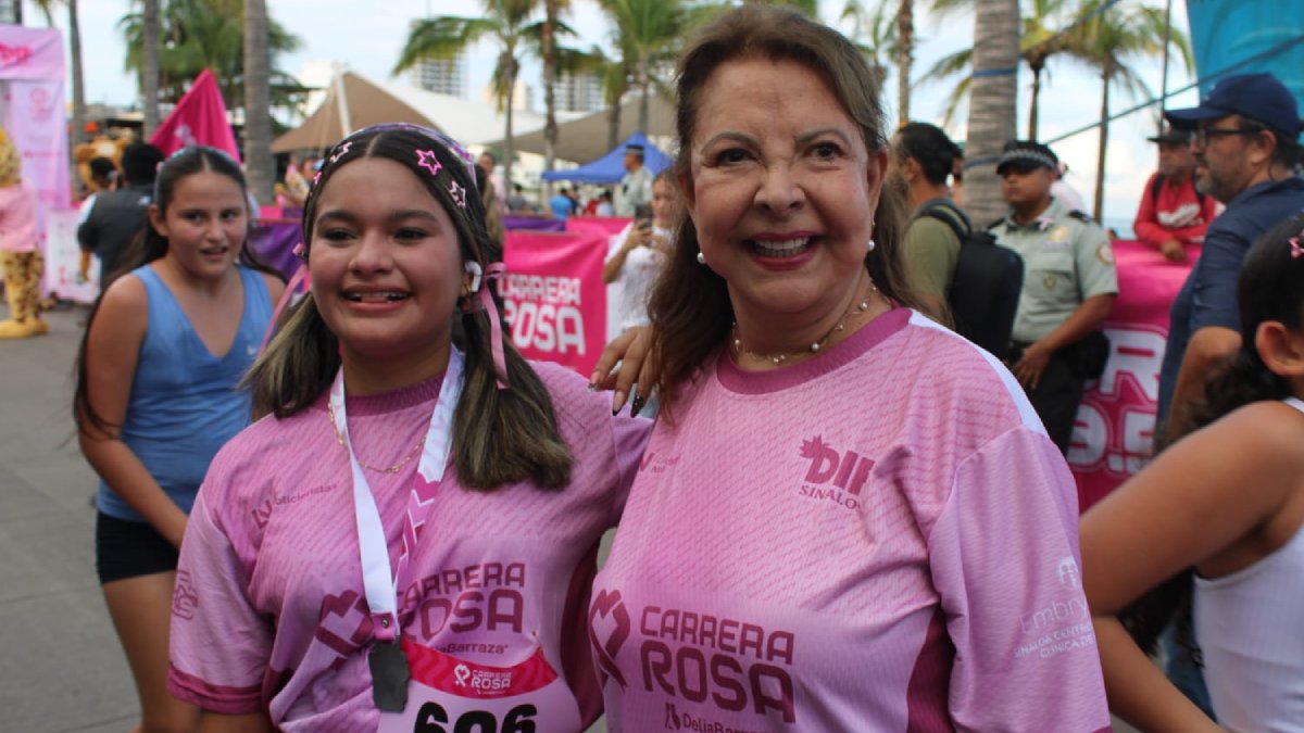 delia barraza comparte desde la carrera rosa en mazatlan sinaloa su historias