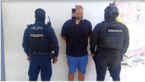 Circulaba sin casco ni placas y descubren que su motocicleta tenía reporte de robo en Mazatlán