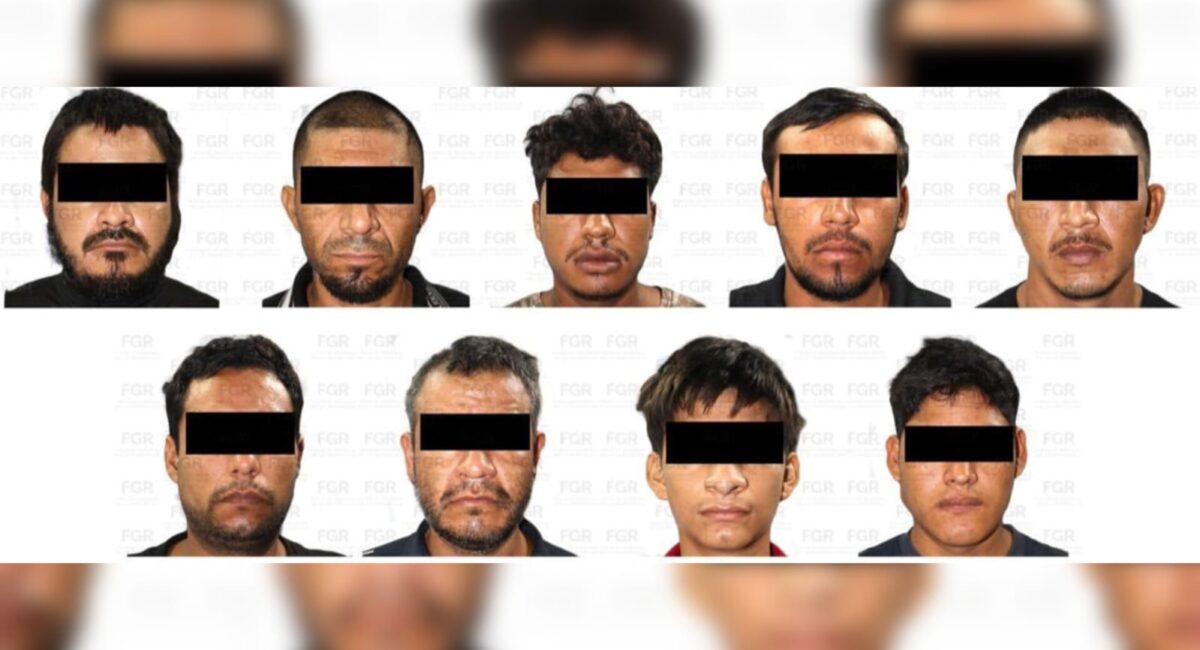 Procesan a 11 detenidos, entre ellos dos menores con 12 fusiles y mil envoltorios de metanfetamina en Escuinapa, Sinaloa