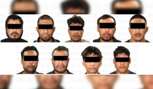 Procesan a 11 detenidos, entre ellos dos menores con 12 fusiles y mil envoltorios de metanfetamina en Escuinapa, Sinaloa