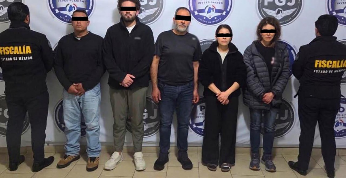 Exfuncionario de Michoacán y su familia detenidos en Edomex