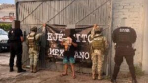 detienen a hombre con arma en pleno centro de mazatlan
