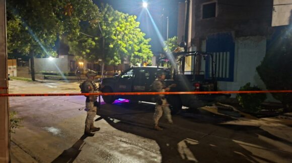 Reportan detonación de artefacto explosivo en Pradera Dorada 2, en Mazatlán; adulto mayor resulta lesionado