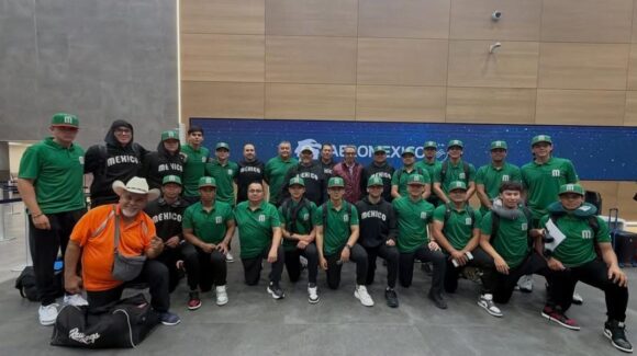 Sinaloenses llegan a Dominicana para el Panamericano Sub18 de Beisbol