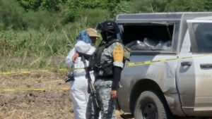 dos cuerpos encontrados en fosas clandestinas de villa juarez militar