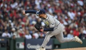 Rays quedan a un triunfo de la Serie Mundial tras joya de Drew Rasmussen