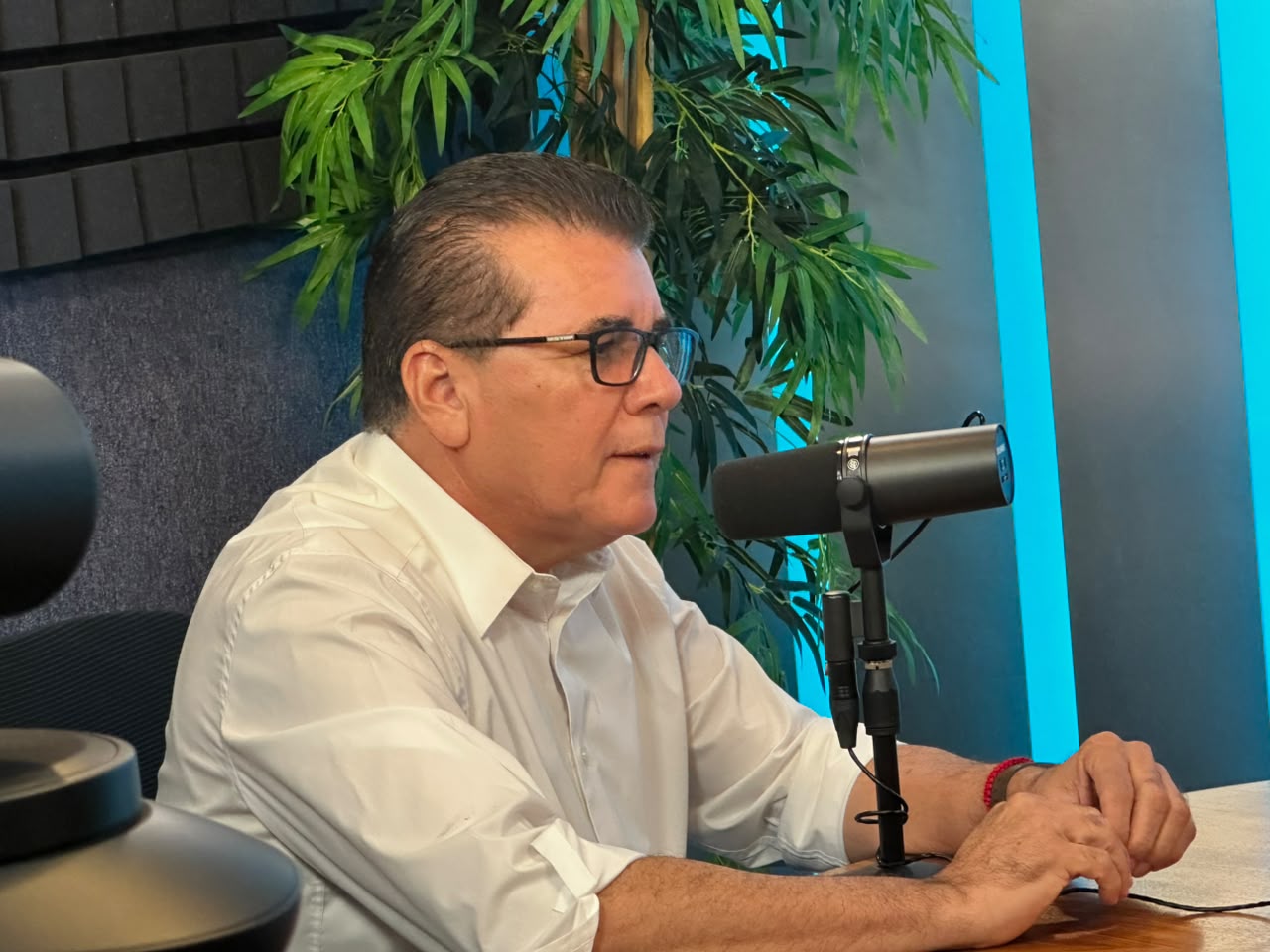 Edgar González en entrevista con Luis Alberto Díaz