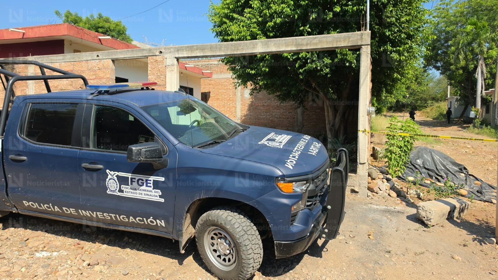 Ejecutan a un joven dentro de un domicilio de la Jesús Valdés de Culiacán