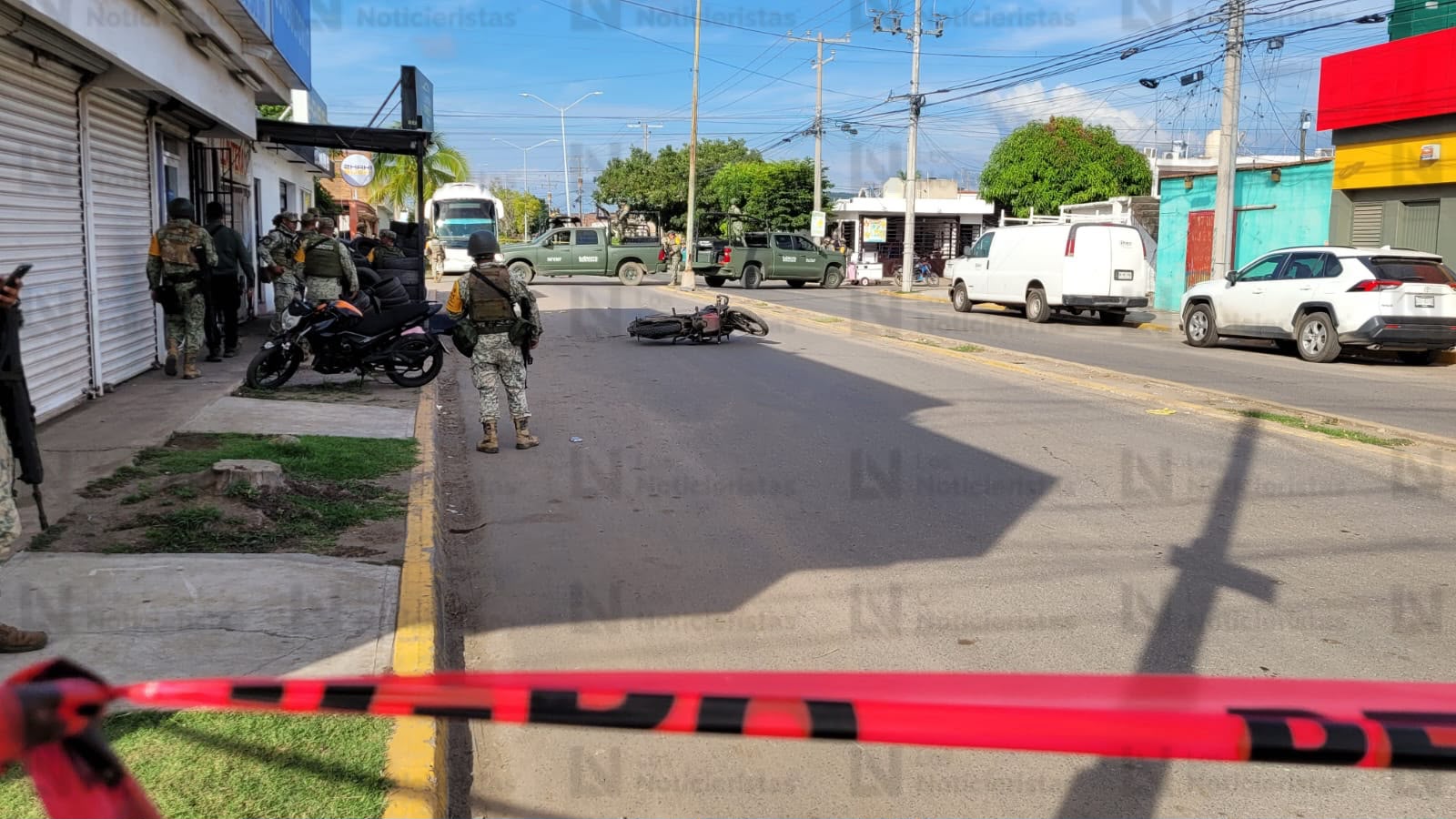 Ejecutan a balazos a una mujer en el fraccionamiento San Joaquín, en Mazatlán
