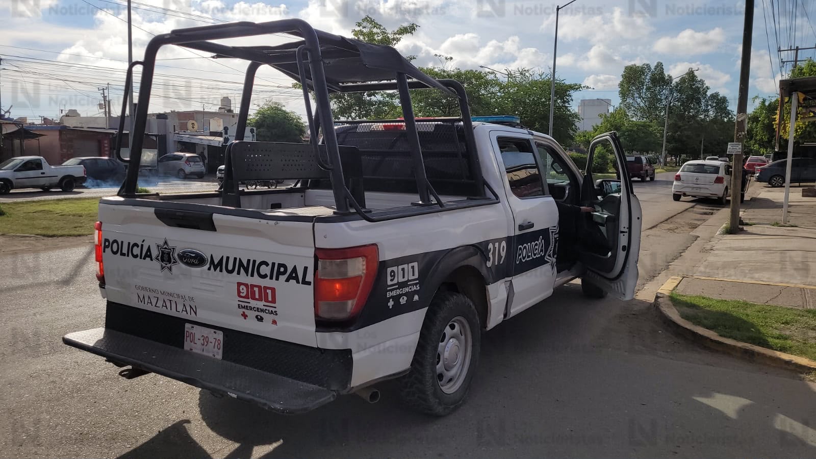 Ejecutan a balazos a una mujer en el fraccionamiento San Joaquín, en Mazatlán