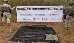 Ejército asegura una ametralladora, cartuchos y mariguana en Carbonera, Culiacán