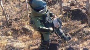 ejercito realiza detonaciones controladas este lunes 26 de octubreen escuinapa sin