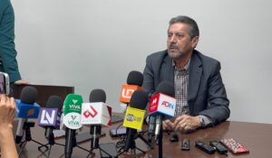 “Fue un ataque contra el chofer, no era un transporte escolar”: Eligio López sobre agresión a balazos contra camión en Escuinapa