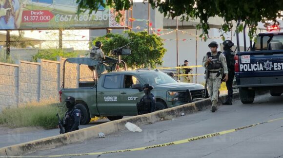 Estaba decapitado, con la cabeza en una hielera, el cuerpo de Lomas de San Isidro, en Culiacán