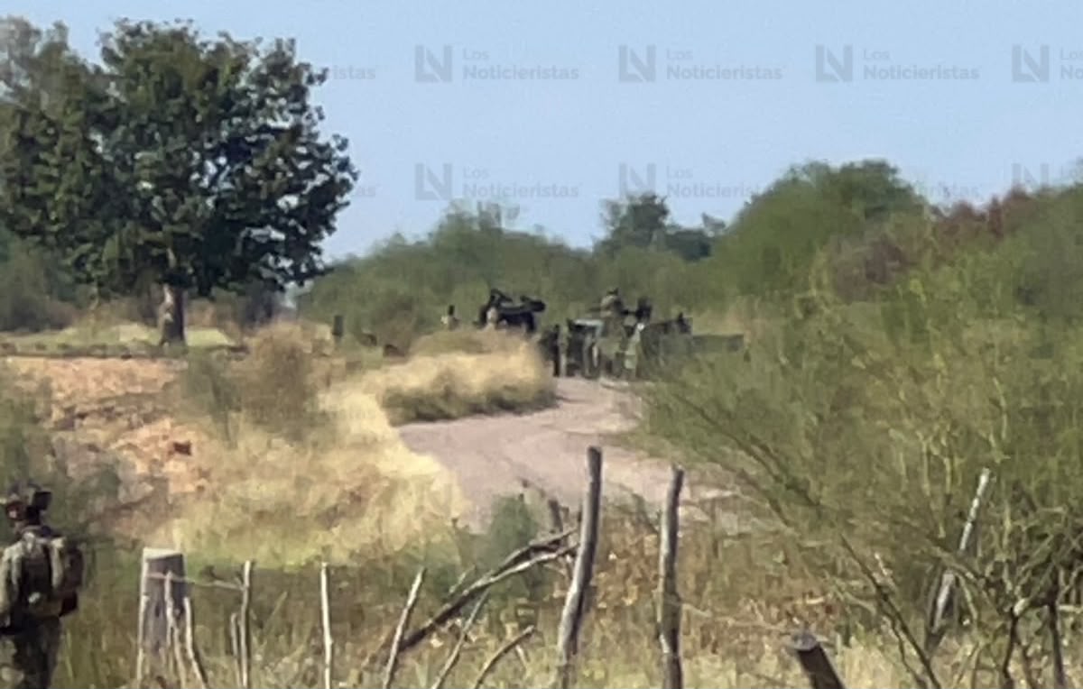 Enfrentamiento a balazos entre civiles armados y Marina en zona rural de Guasave