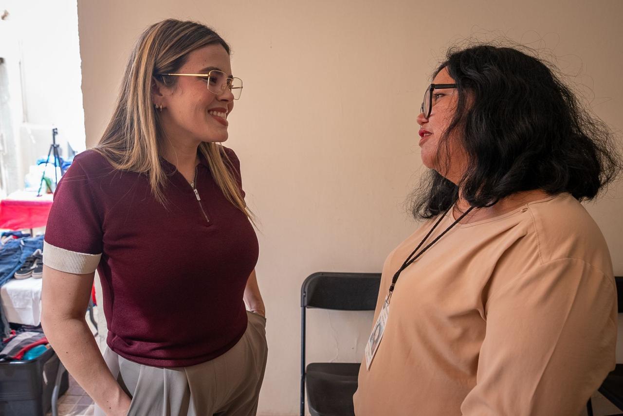 Entregan apoyo del programa Mujeres Emprendedoras por el Bienestar