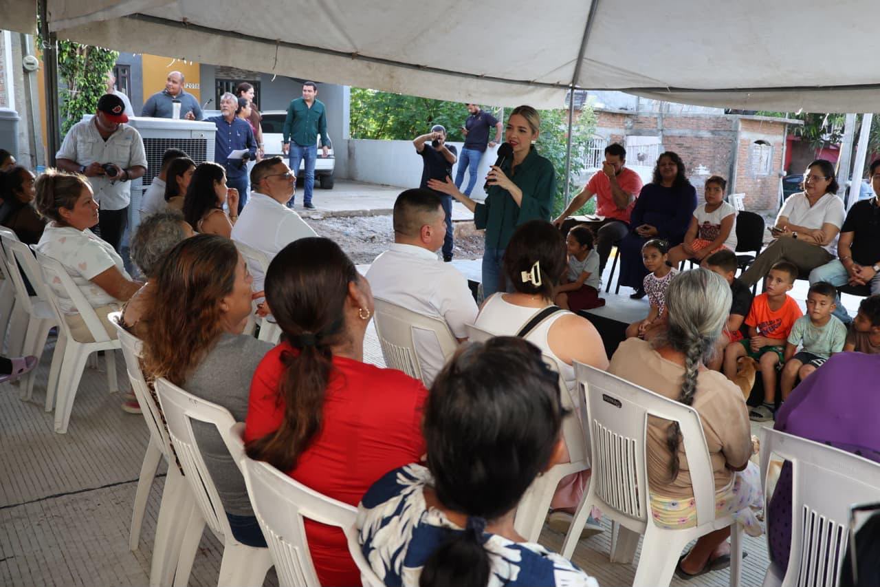 Entregan pavimentación en Valles del Ejido, en Mazatlán