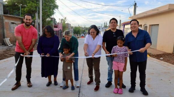 Entregan calle Ejido Villa Unión en Valles del Ejido en Mazatlán, Sinaloa; invierten 1.9 mdp