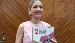 Estrella Palacios presenta Segundo Informe de Gobierno