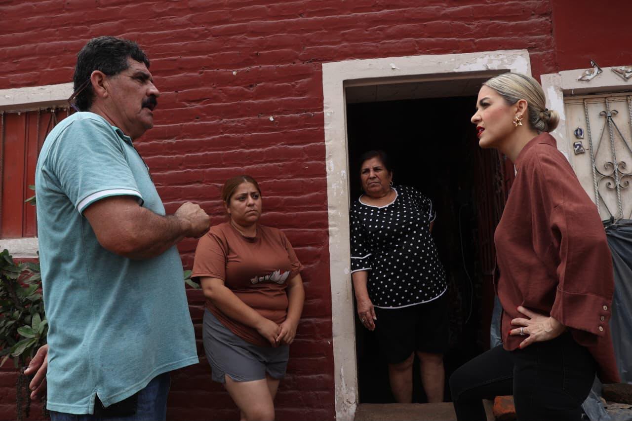 Estrella Palacios recorre La Noria, tras afectaciones por lluvias