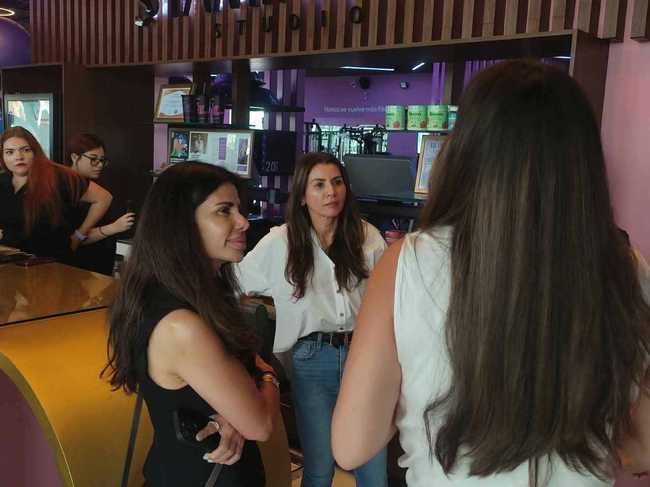 Evento ‘80’s Stronger Together’ en Mazatlán