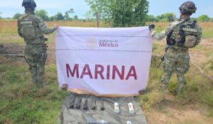 Detiene Marina a tres hombres en Mazatlán, Sinaloa, y asegura nueve explosivos