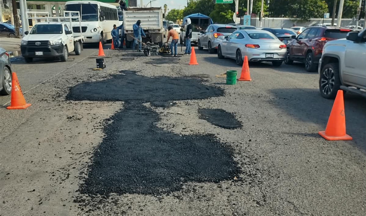 Falta de asfalto frena bacheo en Los Mochis
