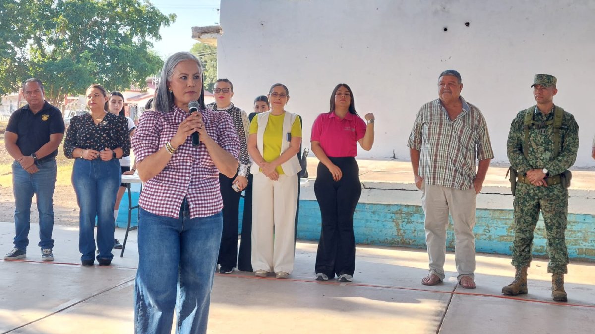 feria educativa en salvador alvarado alcaldesa