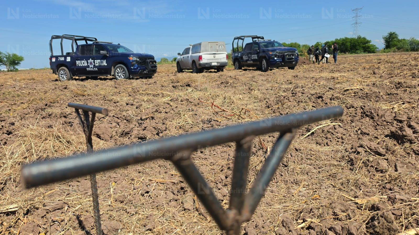 Encuentran fosa clandestina cerca del Campo Romero, Navolato,