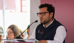 Francisco Javier Barrón Aguayo, secretario de Sebides en Sinaloa
