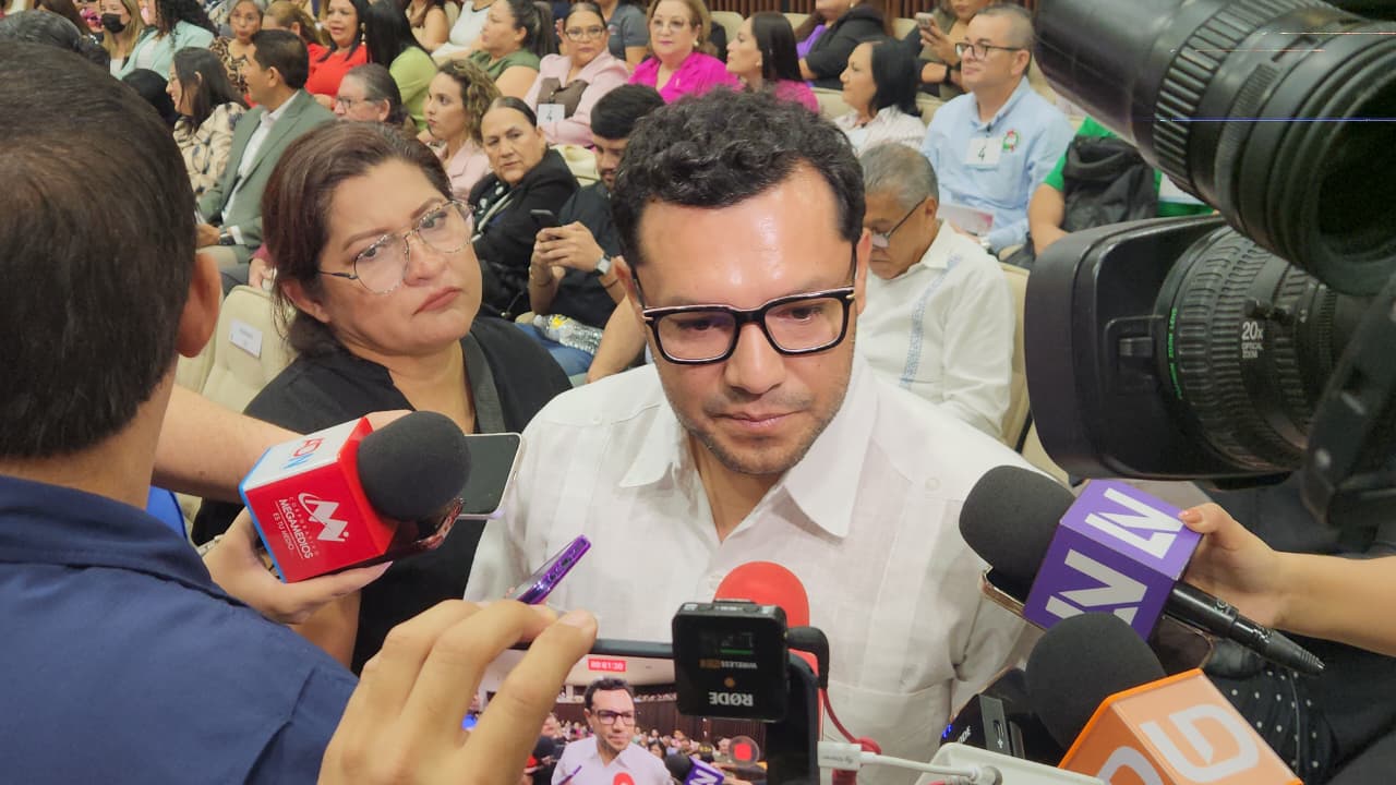Francisco Javier Barrón Aguayo, titular de la Secretaría de Bienestar y Desarrollo Sustentable de Sinaloa