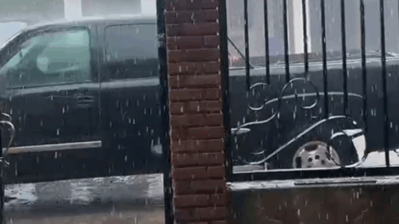 ¡Se descarga la nube en Guasave, Sinaloa! Lluvia se generaliza y provoca inundaciones en calles del Centro