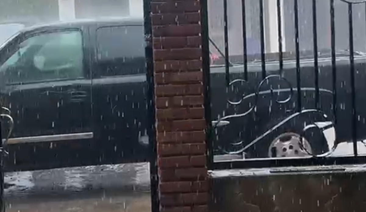Fuerte lluvia en Guasave