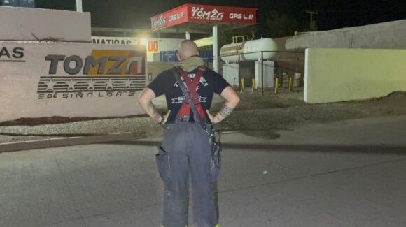 Fuga en gasera de la colonia 75 moviliza a los cuerpos de auxilio del municipio de Ahome, Sinaloa