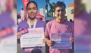 Isabel Rivera y Jesús Labrador: los ganadores de los 10K en la Carrera Rosa Delia Barraza 2026