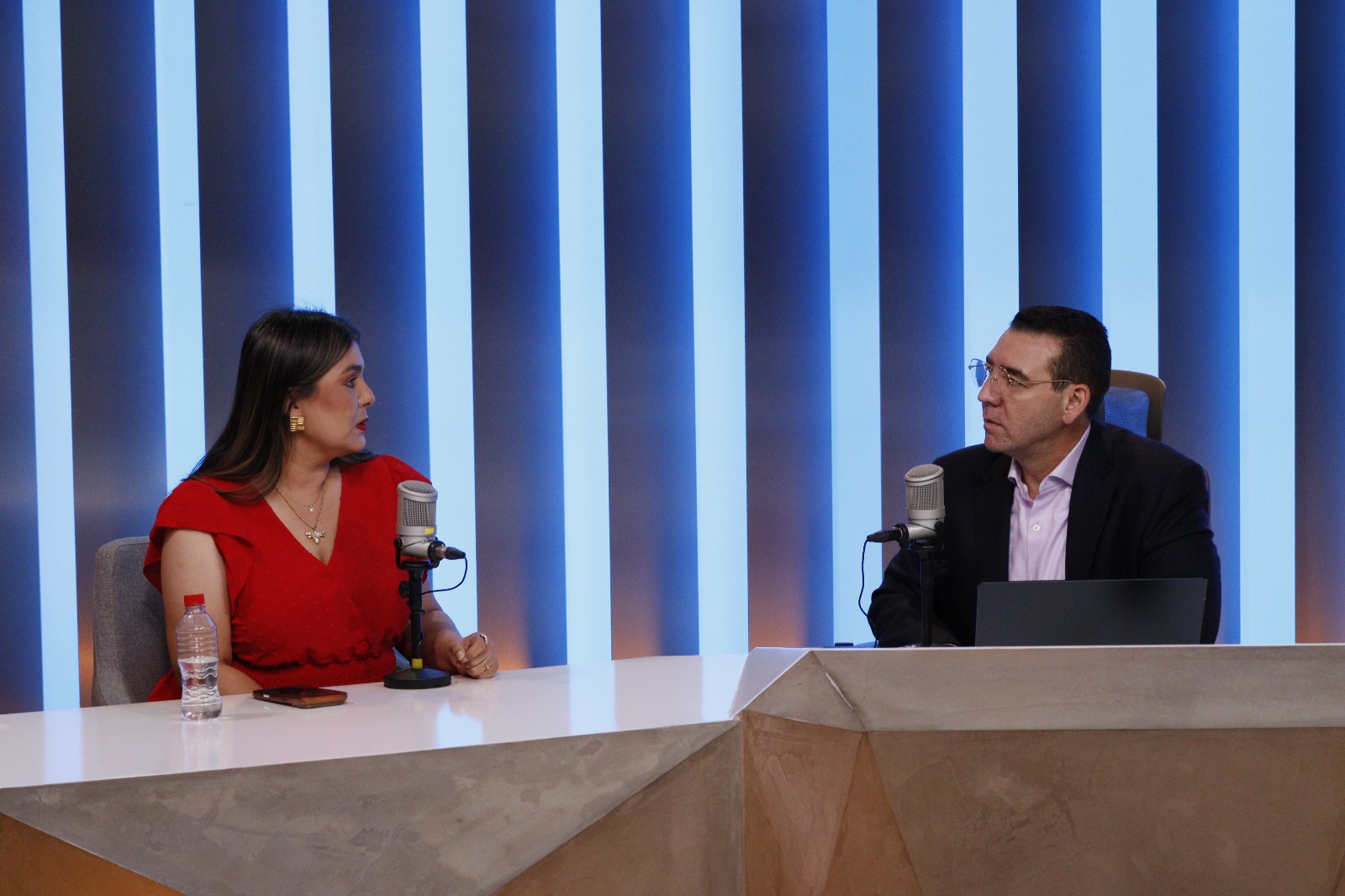 Gema Patricia Félix, sindica procuradora y aspirante a la coordinación municipal de Morena por Badiraguato