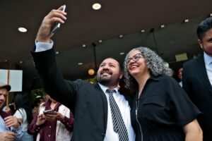 Más de 500 sinaloenses concluyen sus estudios de educación básica a través del ISEJA