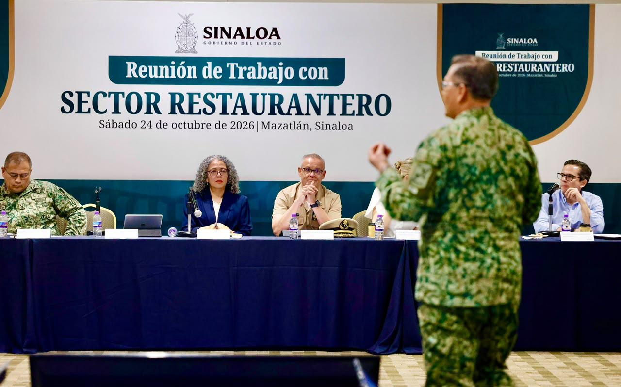 Graciela Domínguez sostiene encuentro con restauranteros en Mazatlán