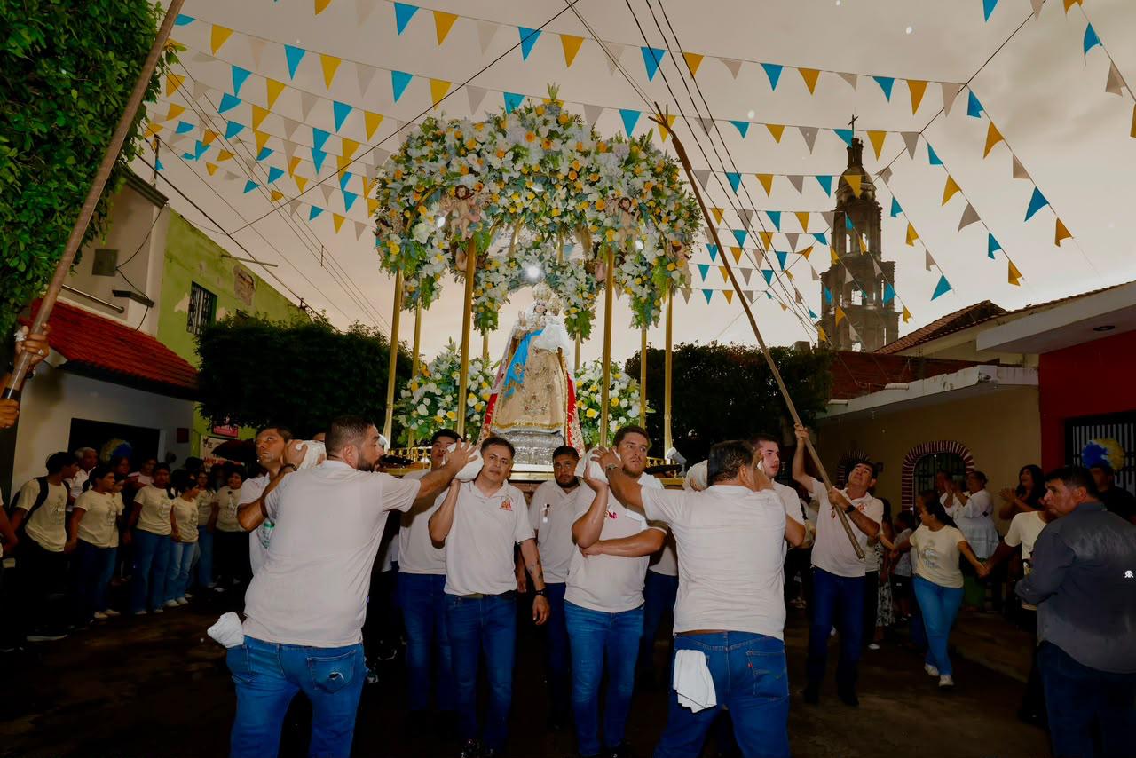 Graciela Domínguez en el festejo de la Virgen del Rosario