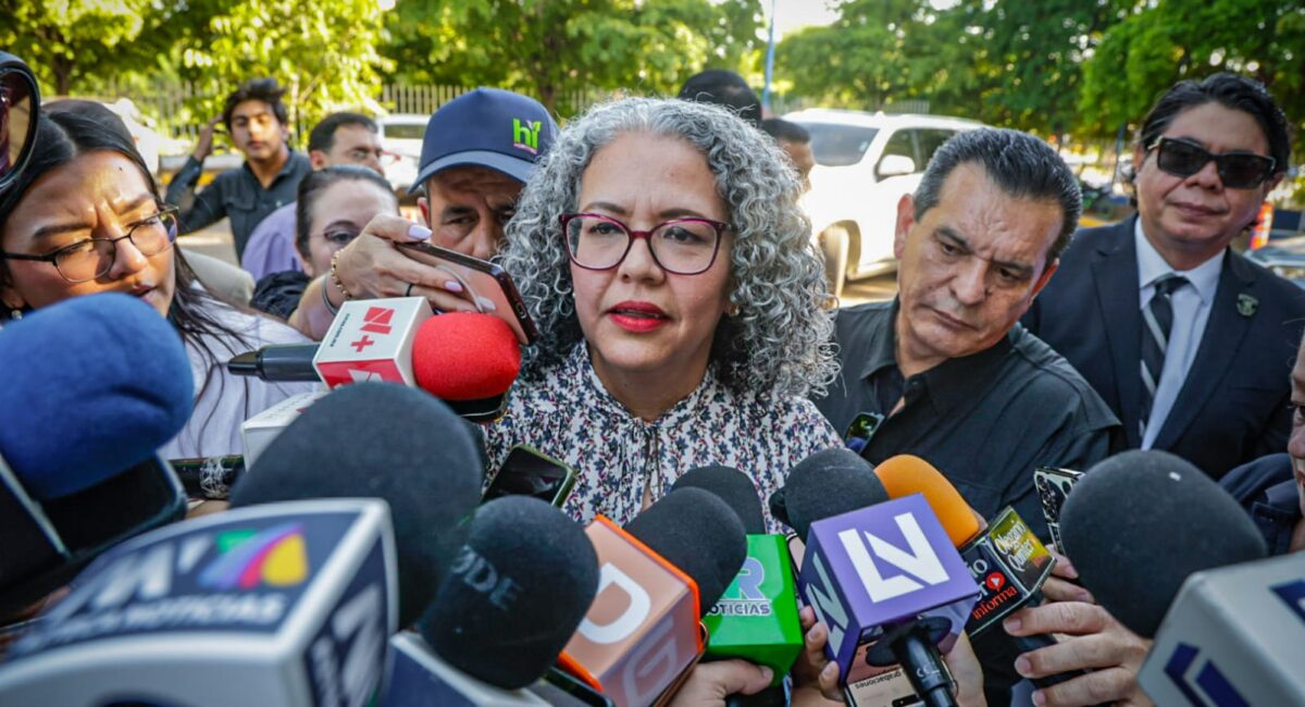 Gobernadora acuerda con empresarios mesas de trabajo para conexión con el C5 y más información sobre estrategia