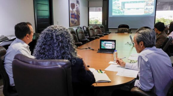 Graciela Domínguez se reúne con autoridades federales para avanzar en ampliación del subsidio eléctrico en Sinaloa