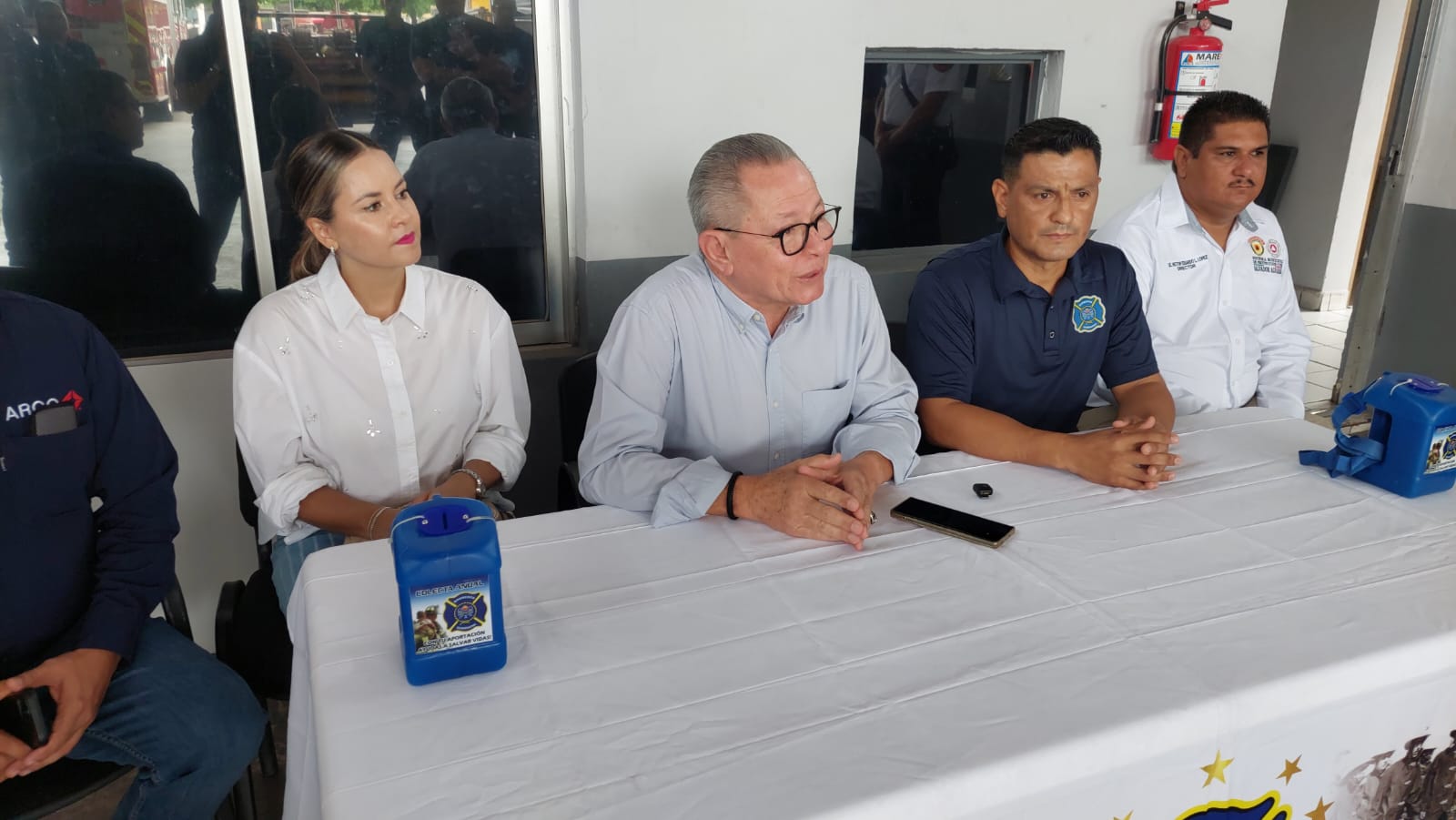 Grupo ASVA entrega donativo a Bomberos Guamúchil